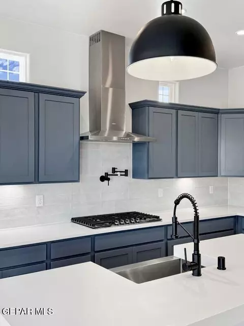 14452 Blackbrush Pkwy, Horizon City, TX 79928