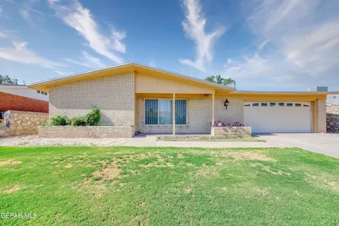 10104 Cork Dr, El Paso, TX 79925