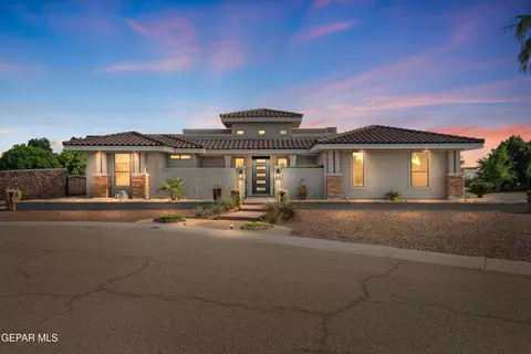5910 Arbol Pl, El Paso, TX 79932