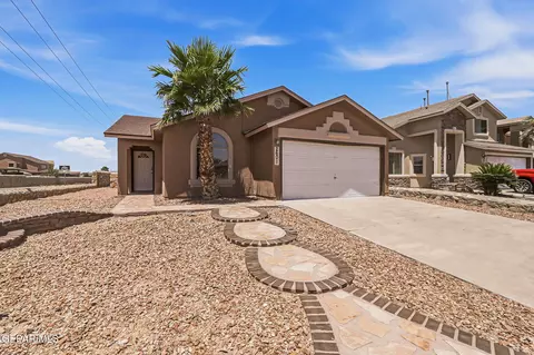 2601 Steffi Graf Dr, El Paso, TX 79938
