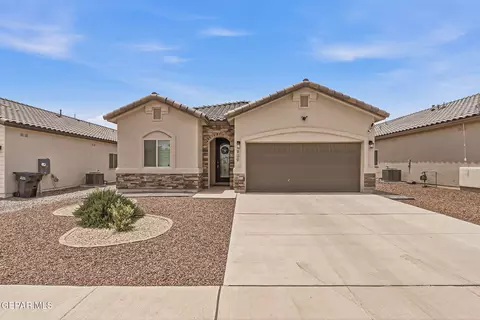 909 Indigo Sky St, El Paso, TX 79928