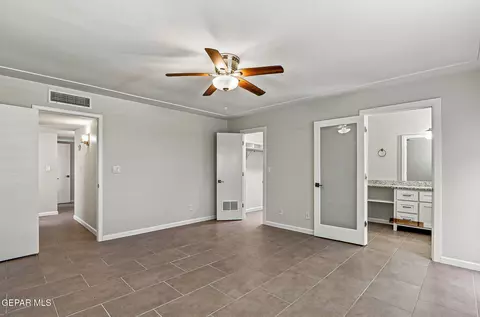 Bedroom - 744 El Parque Dr, El Paso, TX 79912 photo 6 of 7