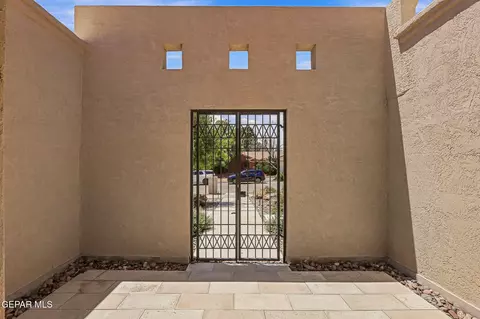 Exterior - 744 El Parque Dr, El Paso, TX 79912 photo 7 of 20