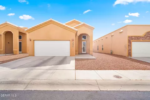 3634 Morgan Bay Pl, El Paso, TX 79936