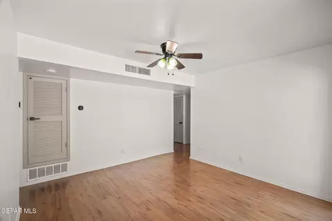 Living - 773 Villa Vanessa Dr, El Paso, TX 79912 photo 7 of 7