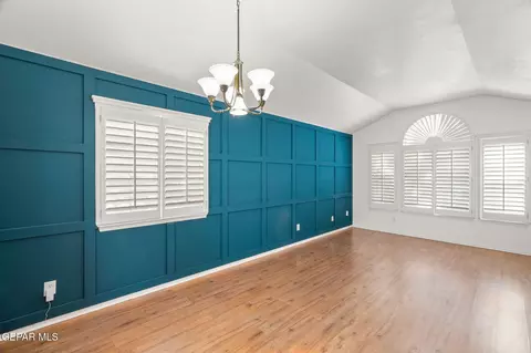 Living - 773 Villa Vanessa Dr, El Paso, TX 79912 photo 2 of 7
