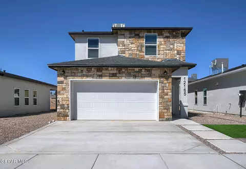 1039 Sidonia Pl, Socorro, TX 79927