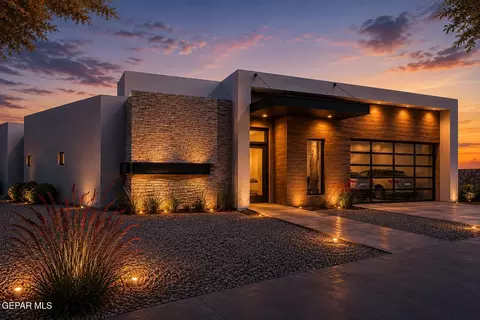 832 W Gate Dr, El Paso, TX 79932