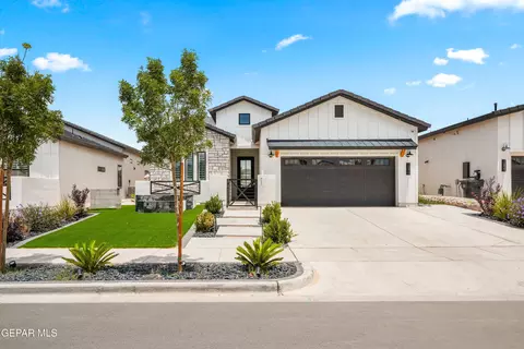 12817 Fredericksberg Ave, El Paso, TX 79928