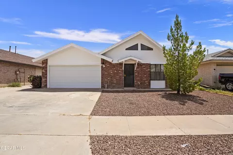10916 Rogers Hornsby St, El Paso, TX 79934