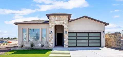 420 Plateau Dr, Socorro, TX 79927