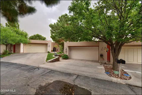 5817 Mira Serena Dr, El Paso, TX 79912
