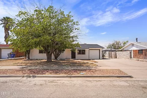 5814 Galaxie Dr, El Paso, TX 79924