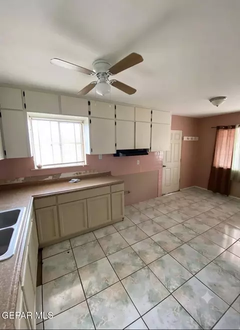 Kitchen - 708 E Washington St, Anthony, TX 79821 photo 1 of 1