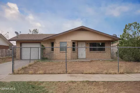 10832 Sapphire St, El Paso, TX 79924