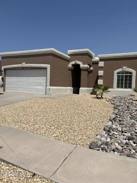 14249 Desert Sage Dr, Horizon City, TX 79928