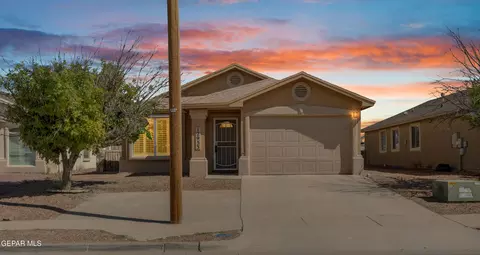 12953 Alfredo Apodaca Dr, El Paso, TX 79938