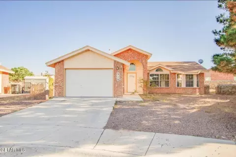 516 Cristian Ct, Horizon City, TX 79928