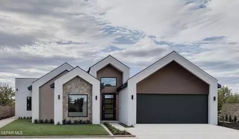 955 Bromyard, Horizon City, TX 79928