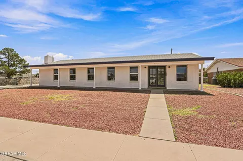 8312 Mineola Dr, El Paso, TX 79925