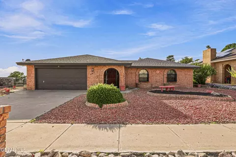 801 Bella Cumbre Dr, El Paso, TX 79912
