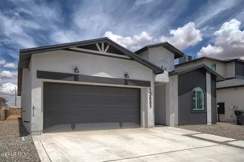 15113 Laura Ln, El Paso, TX 79938