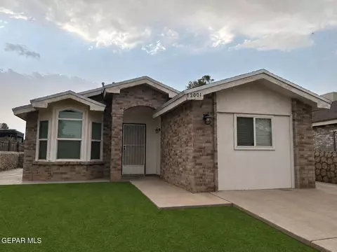 12001 Kings Guard Dr, El Paso, TX 79936
