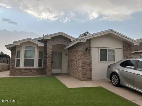 12001 Kings Guard Dr, El Paso, TX 79936