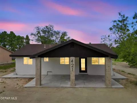 421 Santa Martina Dr, Socorro, TX 79927
