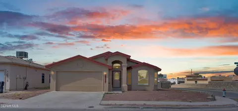 14717 Sand Gate Dr, Horizon City, TX 79928
