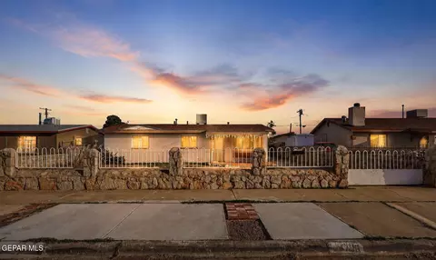 4736 Chisos Ln, El Paso, TX 79904