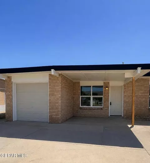 10736 Murphy St, El Paso, TX 79924