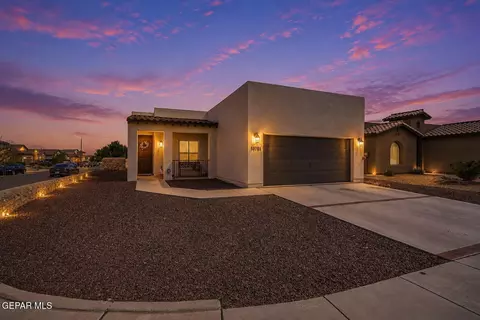 13761 Garforth Ave, Horizon City, TX 79928