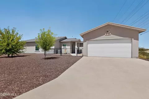 204 Dora Baltea Place Pl, Horizon City, TX 79928
