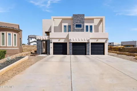 940 Clapham St, El Paso, TX 79928