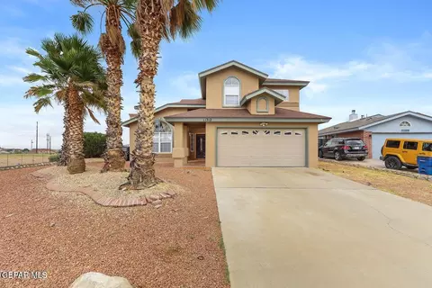 11312 Loma Royal Pl, El Paso, TX 79934
