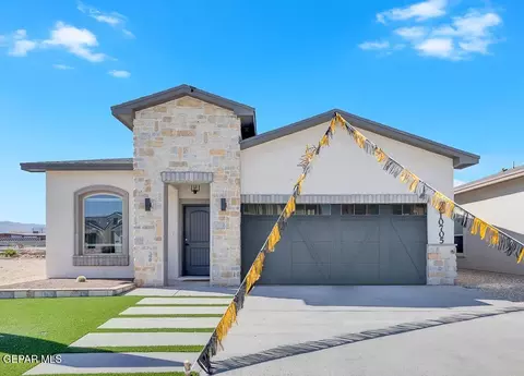 432 Plateau Dr, Socorro, TX 79927