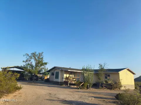 6734 Wagon Wheel Pl, El Paso, TX 79938