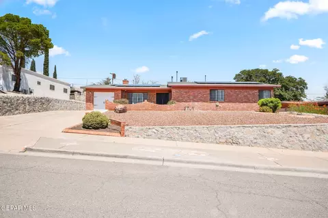 3405 Moonlight Ave, El Paso, TX 79904