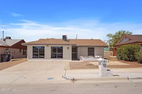 1615 Brian Ray Cir, El Paso, TX 79936
