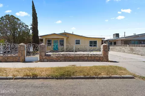 219 Baywood Rd, El Paso, TX 79915