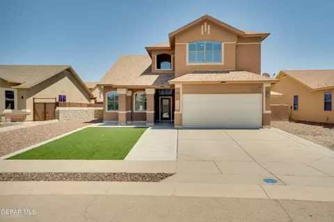 3132 Lookout Point Dr, El Paso, TX 79938