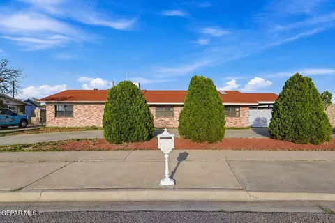 2548 Dunoon Dr, El Paso, TX 79925