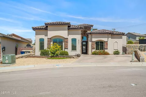 2171 Enchanted Wind Dr, El Paso, TX 79911