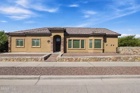 13561 Lartington St, El Paso, TX 79928