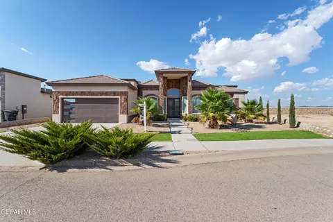 14749 Cactus Crossing Dr, Horizon City, TX 79928