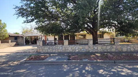 3424 Kirkwall Rd, El Paso, TX 79925