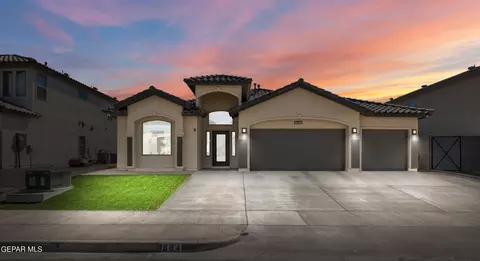 864 Crystal Deer Dr, El Paso, TX 79928