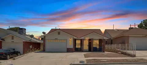 12512 Robert David Dr, El Paso, TX 79928
