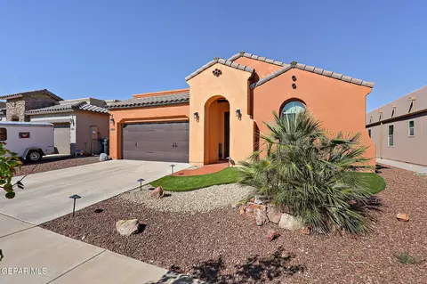1149 Stoke St, Horizon City, TX 79928